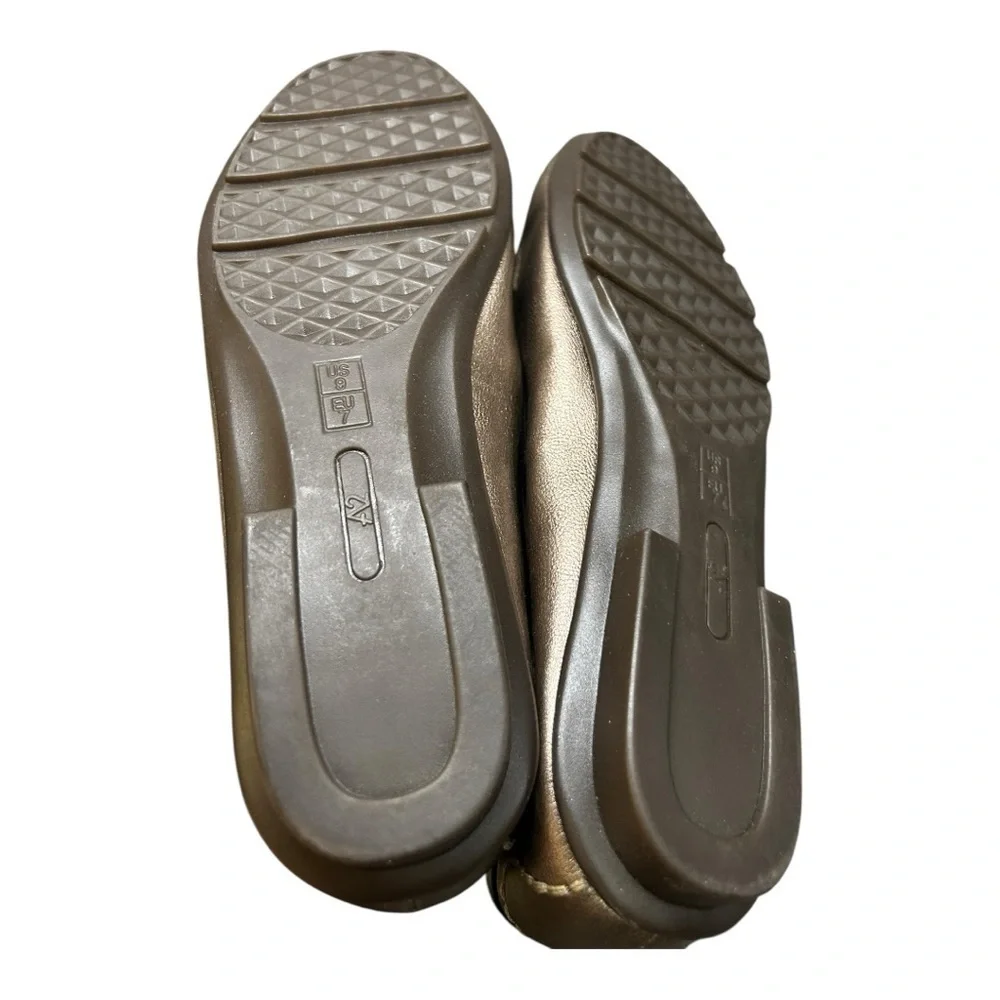 A2 By Aerosoles Women's Metallic Bronze Loafers size 9
